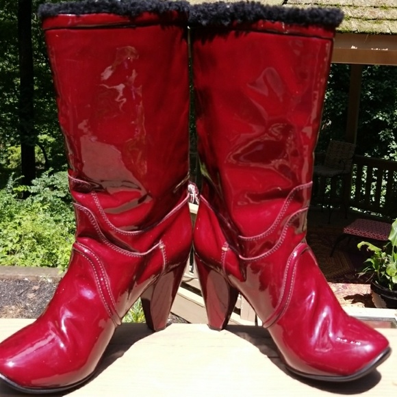 marc jacobs red boots